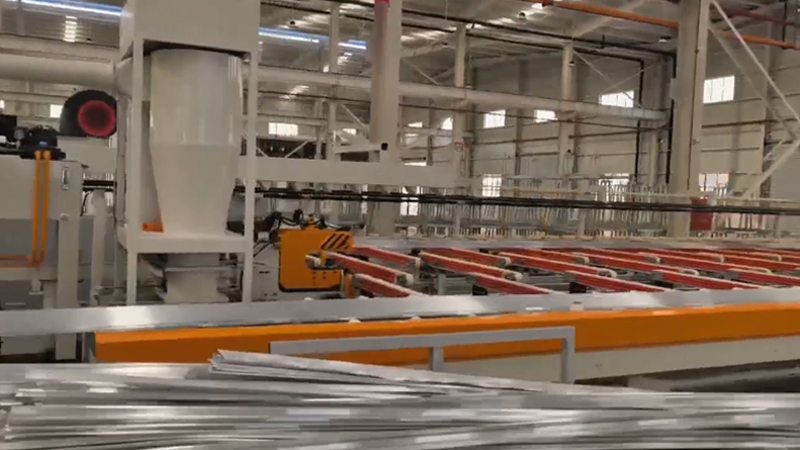 Cooling, Stretching & Cutting Section
